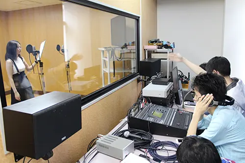 夏期共同制作～声優音声収録の巻～-大阪アミューズメントメディア専門学校