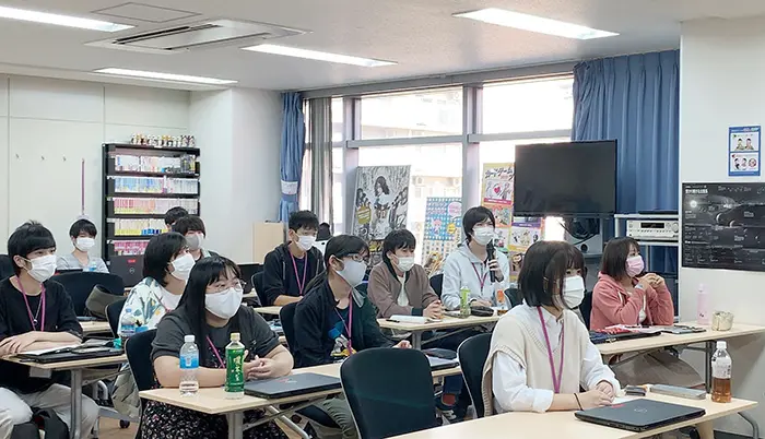 ☆蝉川夏哉先生・特別講義☆-大阪アミューズメントメディア専門学校