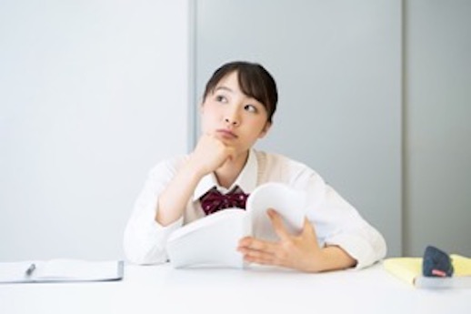 学生向け イラストレーターになるには 進路選びのコツ イラストのお仕事メディア 学生向け イラストレーターになるには 進路選びのコツ イラストのお仕事メディア