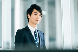 社会人から漫画家になるには？方法を解説