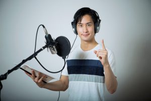 初心者から声優になりたい人が知っておきたい情報とは？