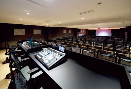 AMGホール（多目的ホール）